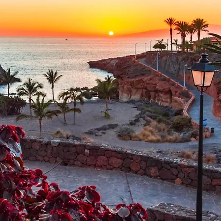 Ocean Serenity Apartment, Sea View & Parking, Tenerife South Escape * Costa Adeje (Tenerife)